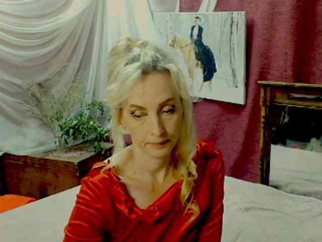 KatrinExcite webcam