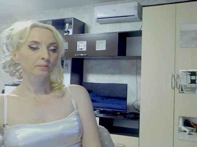 KatrinExcite webcam