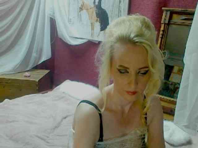 KatrinExcite webcam