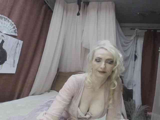 KatrinExcite webcam