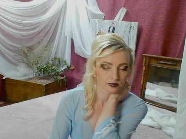 KatrinExcite webcam