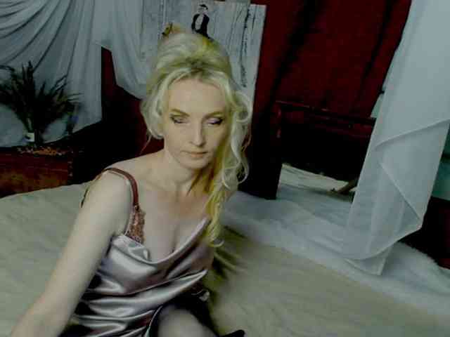 KatrinExcite webcam