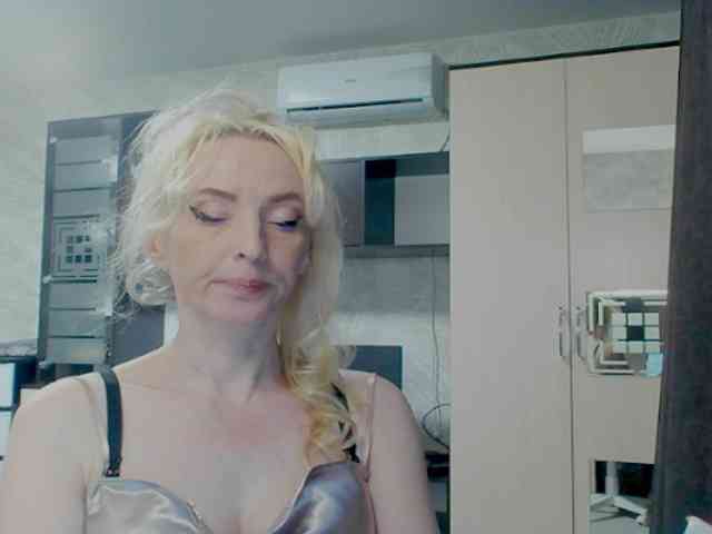 KatrinExcite webcam