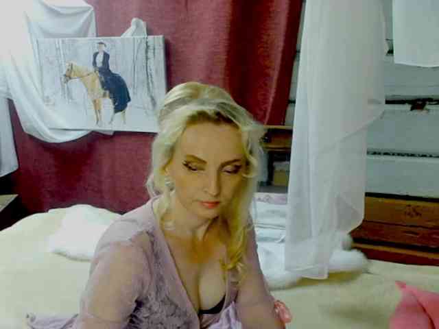 KatrinExcite webcam