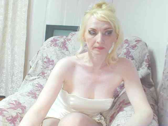 KatrinExcite webcam