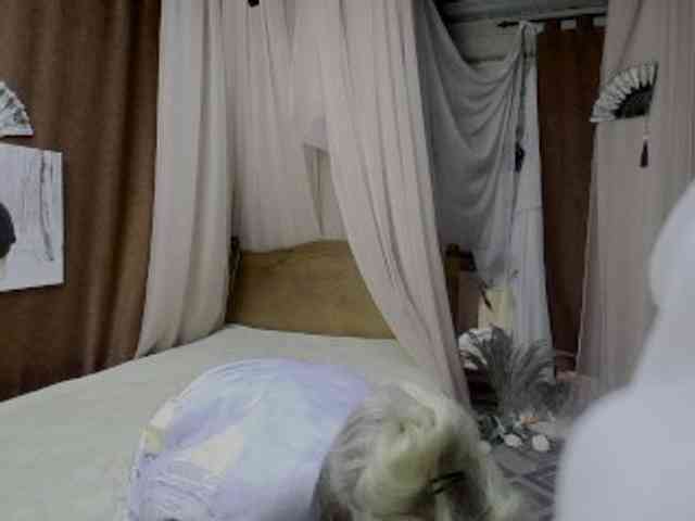 KatrinExcite webcam