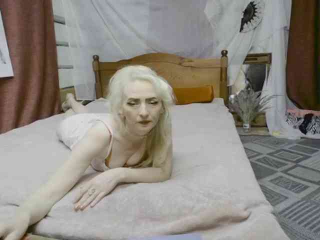 KatrinExcite webcam