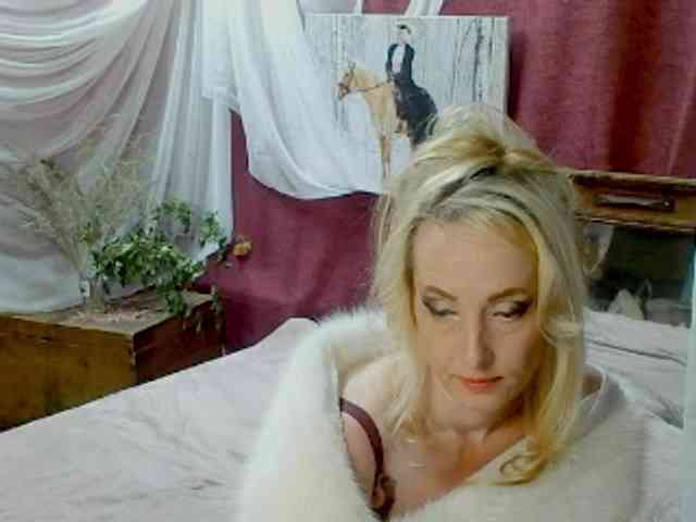 KatrinExcite webcam