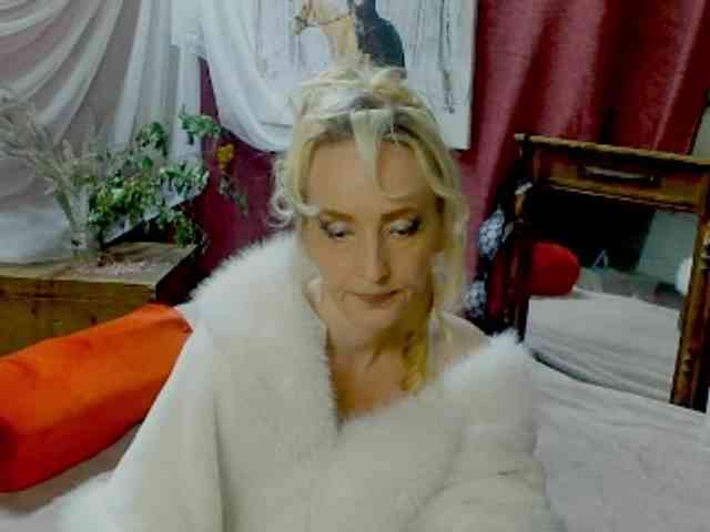 KatrinExcite webcam