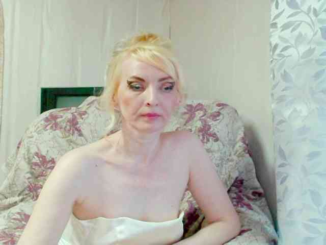 KatrinExcite webcam