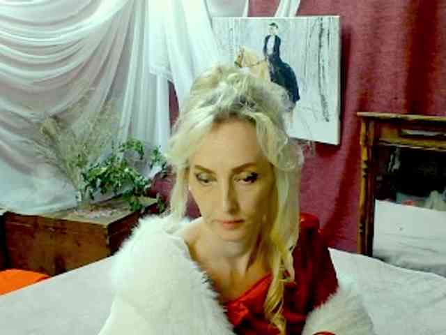 KatrinExcite webcam