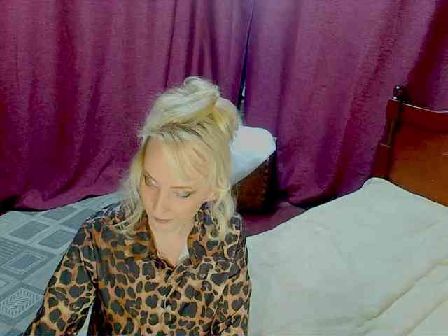 KatrinExcite webcam