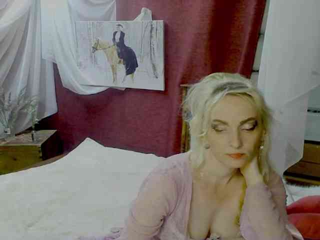 KatrinExcite webcam