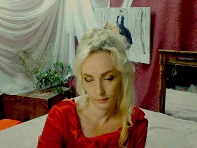 KatrinExcite webcam