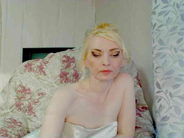 KatrinExcite webcam