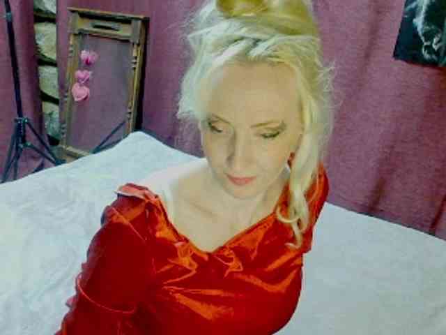 KatrinExcite webcam