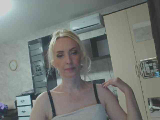 KatrinExcite webcam
