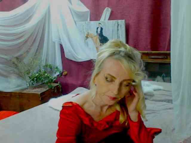 KatrinExcite webcam