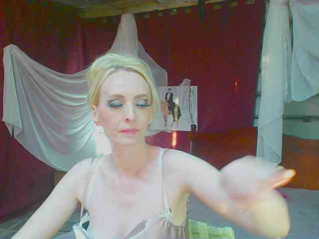 KatrinExcite webcam