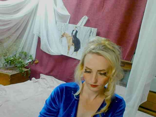 KatrinExcite webcam