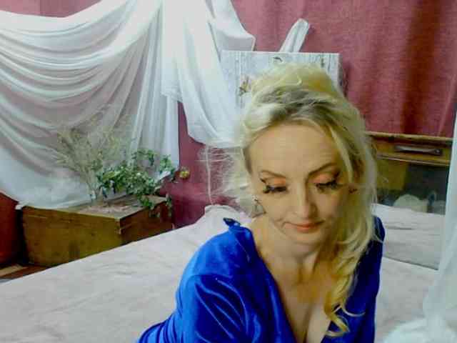 KatrinExcite webcam