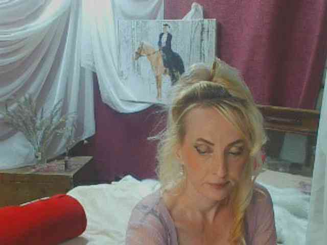 KatrinExcite webcam