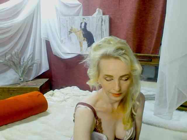 KatrinExcite webcam
