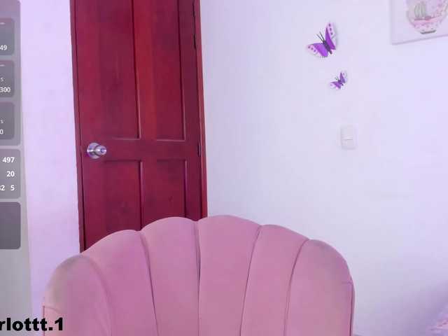 charlotte-250 live cam on BongaCams