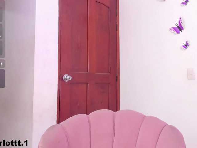 charlotte-250 live cam on BongaCams