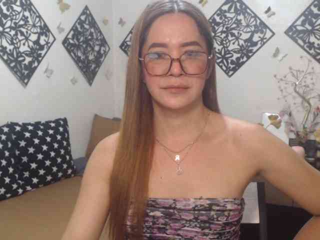 CUMelizabeth Live Webcam on BongaCams