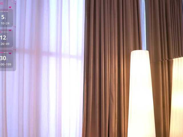 AnnaRhodes live cam on BongaCams