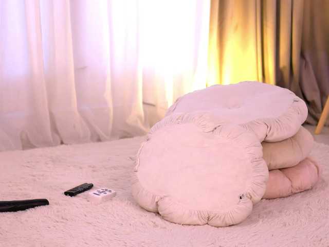 AnnaRhodes
