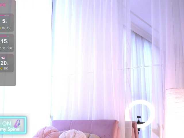AnnaRhodes live cam on BongaCams
