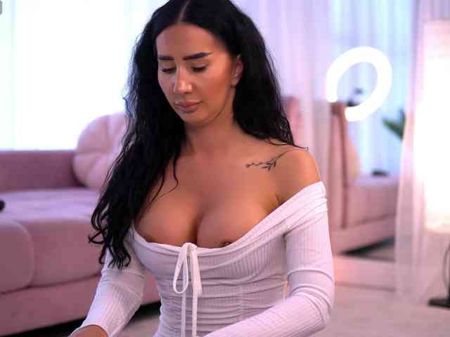 AnnaRhodes webcam