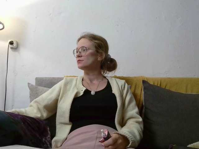 LeniFuchs live cam on BongaCams