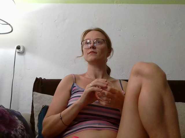 LeniFuchs live cam on BongaCams
