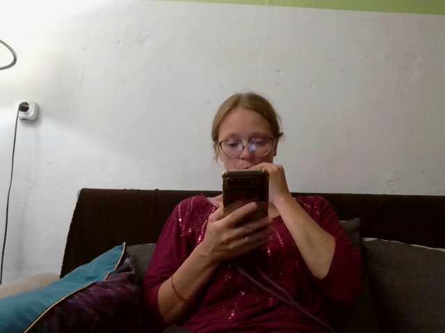 LeniFuchs live cam on BongaCams