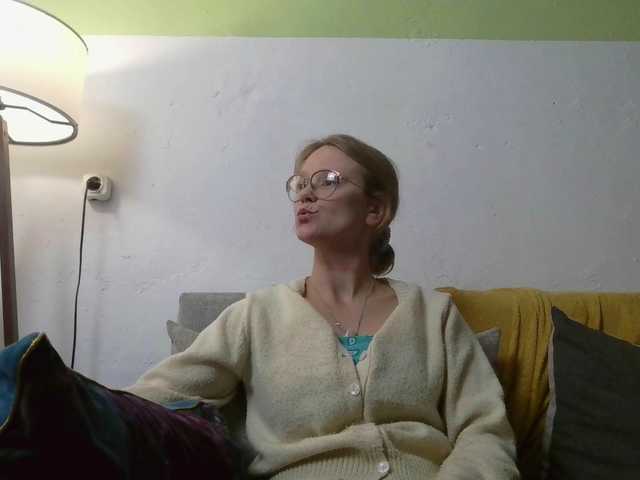 LeniFuchs live cam on BongaCams