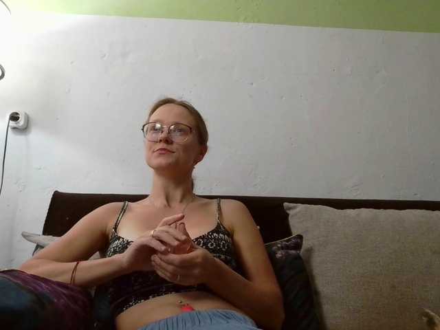 LeniFuchs live cam on BongaCams