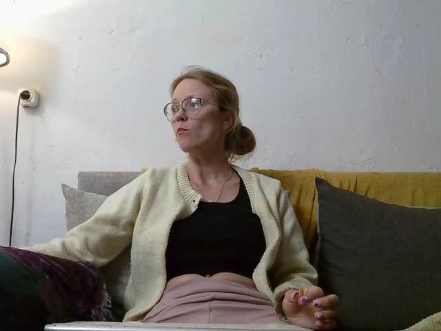 LeniFuchs live cam on BongaCams