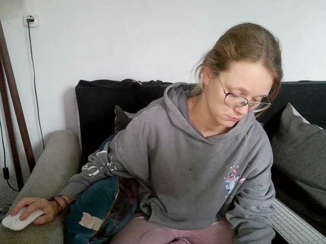 LeniFuchs live cam on BongaCams