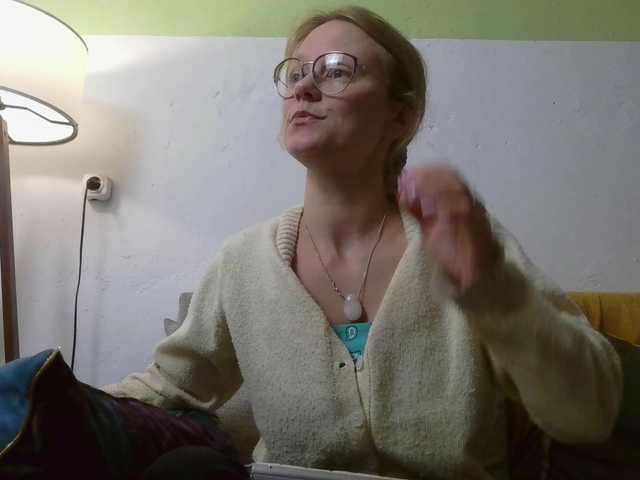 LeniFuchs live cam on BongaCams