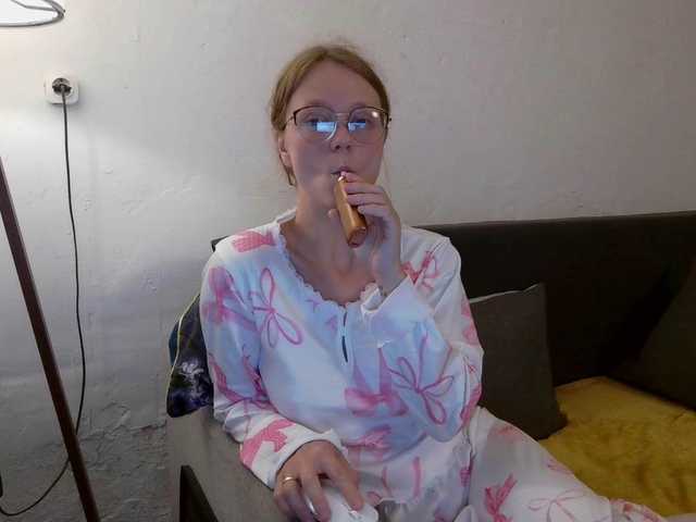 LeniFuchs live cam on BongaCams