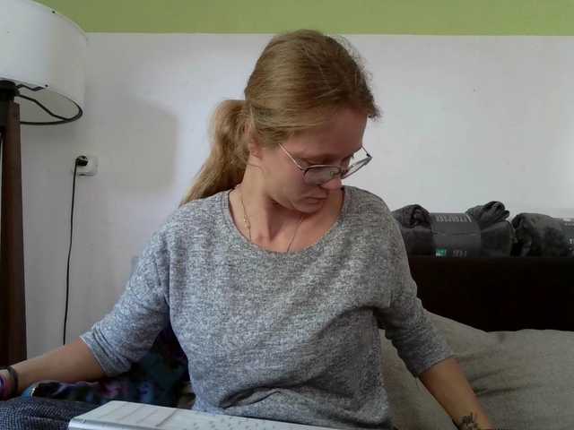 LeniFuchs live cam on BongaCams