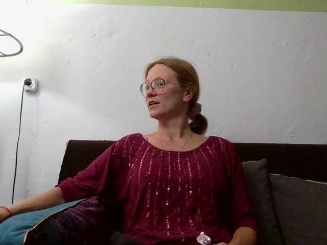 LeniFuchs live cam on BongaCams
