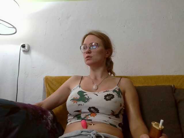 LeniFuchs live cam on BongaCams