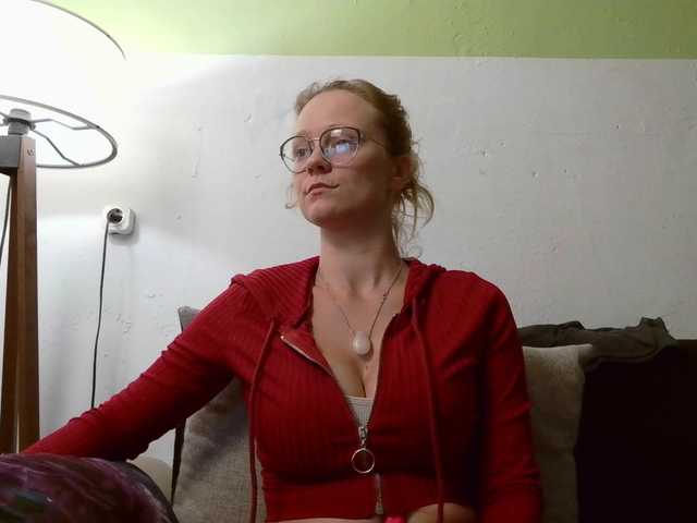 LeniFuchs live cam on BongaCams