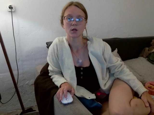 LeniFuchs live cam on BongaCams
