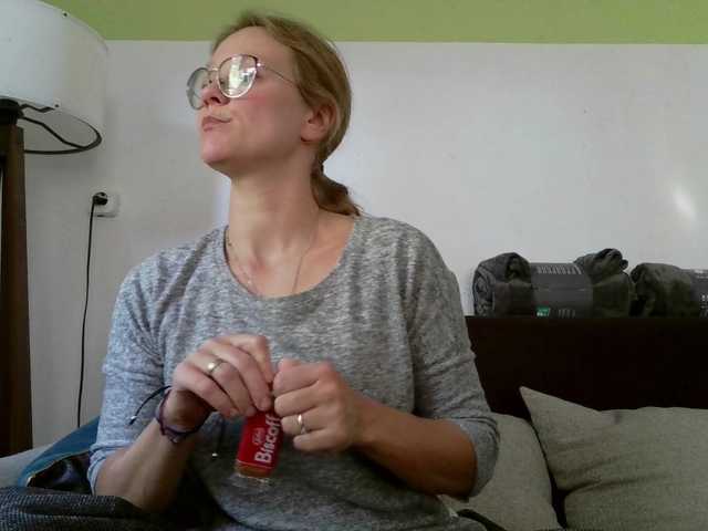 LeniFuchs live cam on BongaCams
