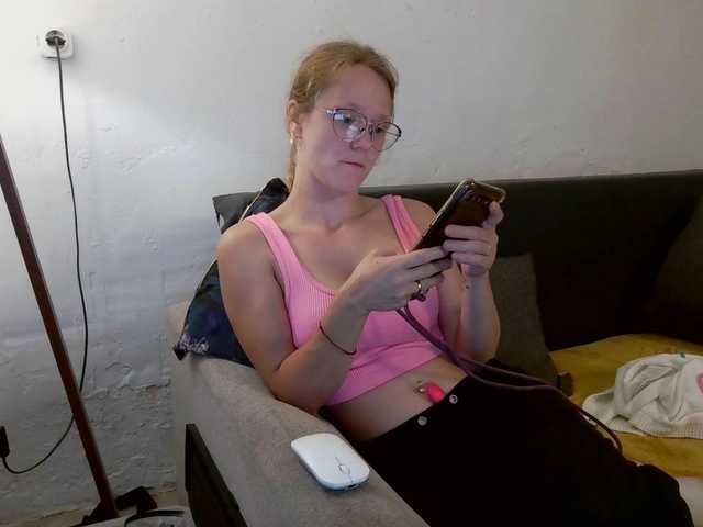 LeniFuchs live cam on BongaCams